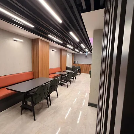 Отель Grandova Eskiomerler